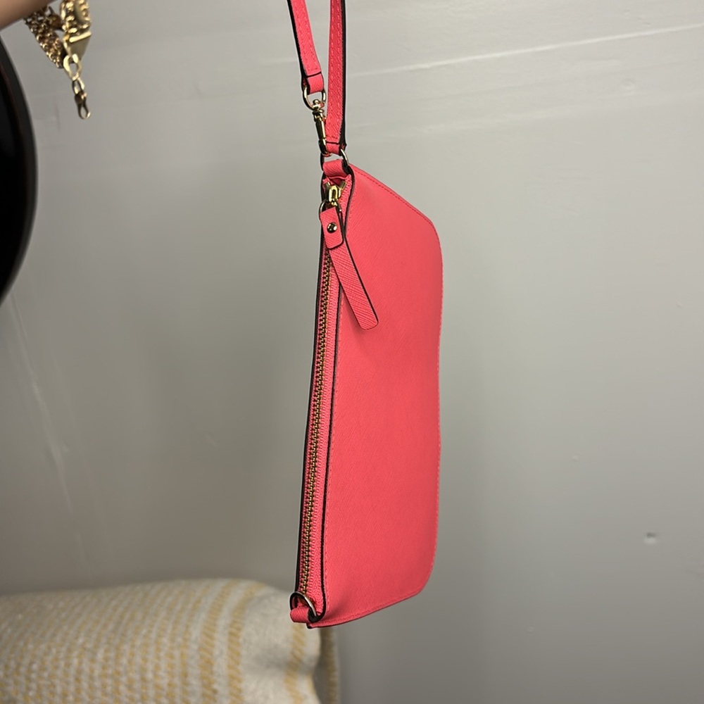 Kate spade wristlet - Picture 3 of 6
